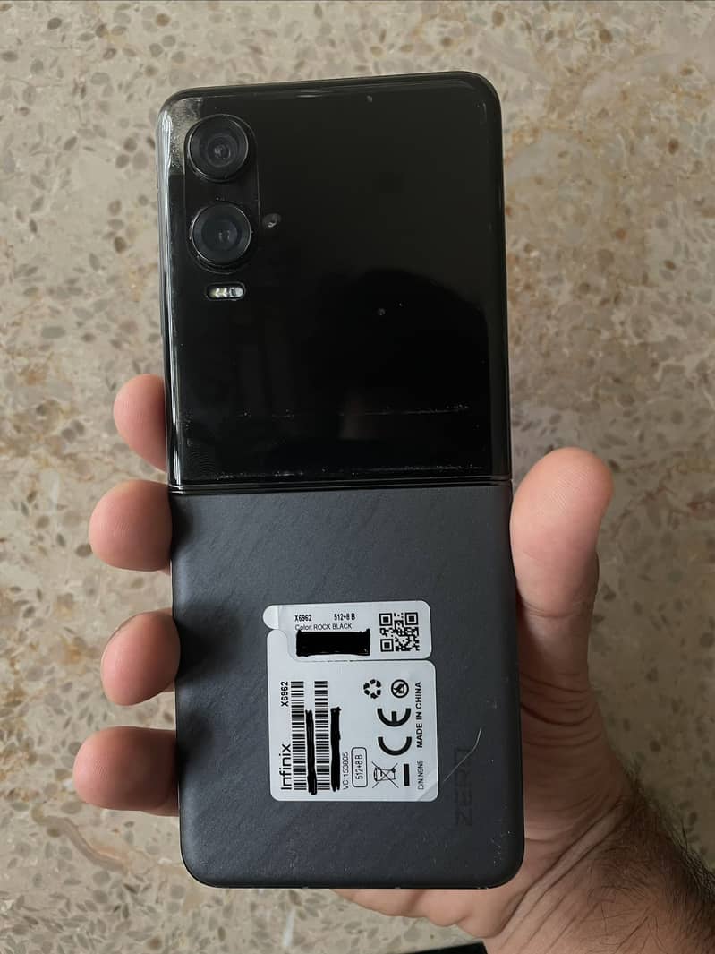 Infinix Zero Flip 15