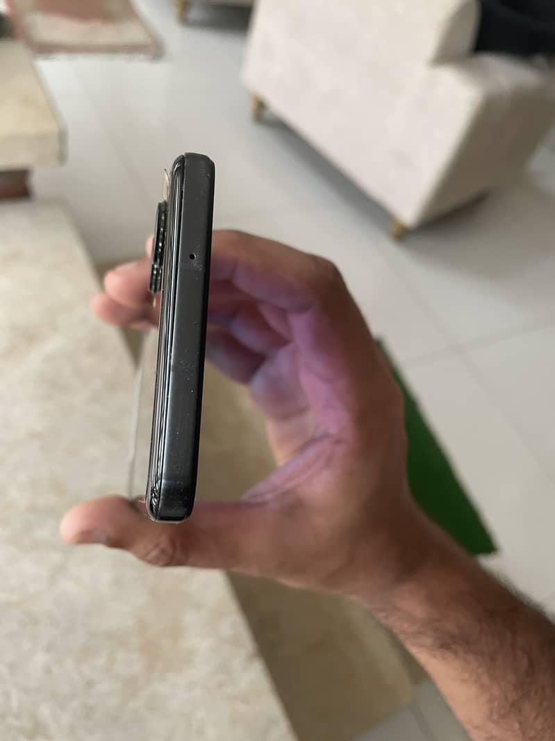 Infinix Zero Flip 17