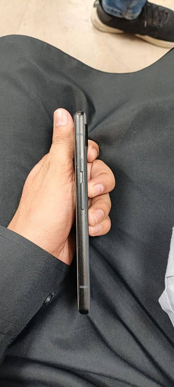 Google Pixel 6a 1