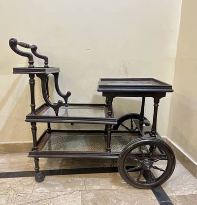 Wooden Tea Trolly (Chinioti)