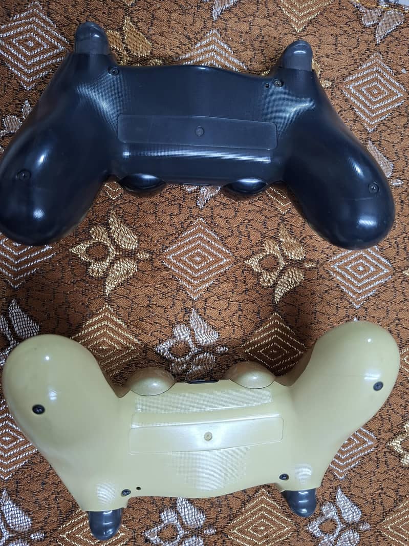 PS4 Controllers (Original) 2