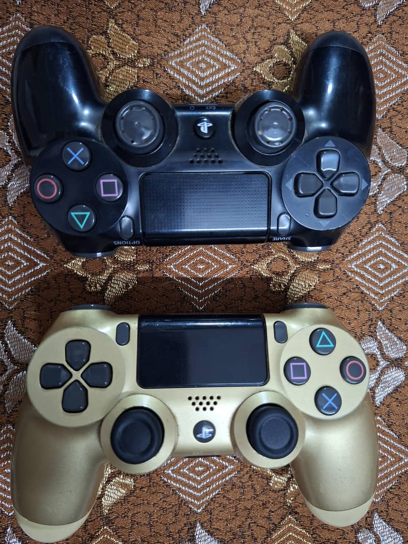 PS4 Controllers (Original) 4