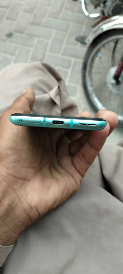 One Plus 8T