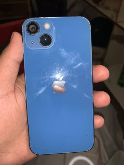 Apple iPhone 13