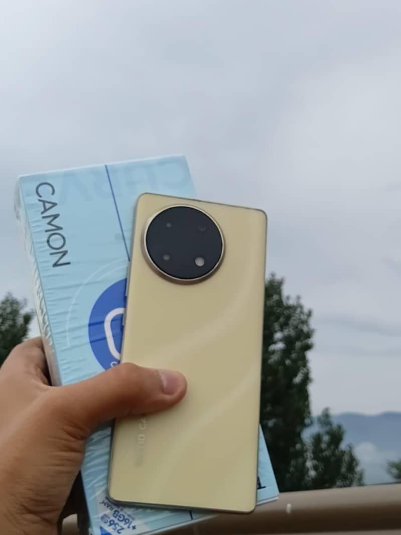 Tecno CAMON 30S 0