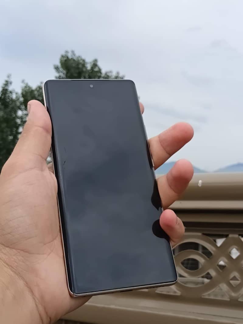Tecno CAMON 30S 2