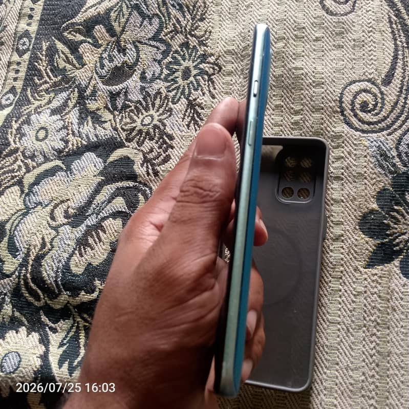 One plus 8T 2