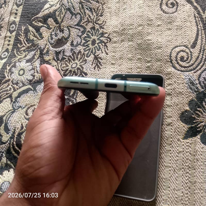 One plus 8T 5