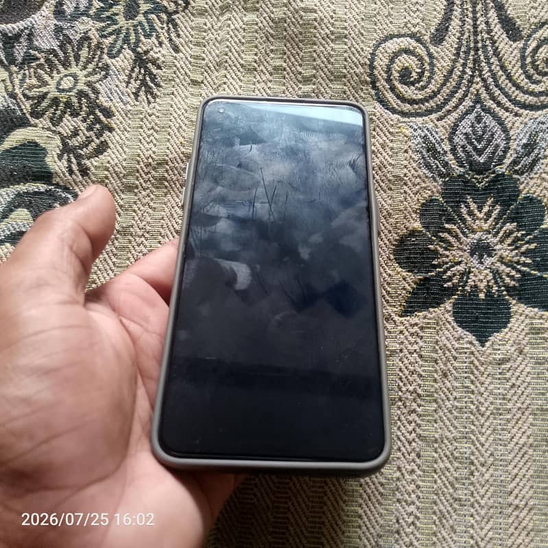 One plus 8T 6