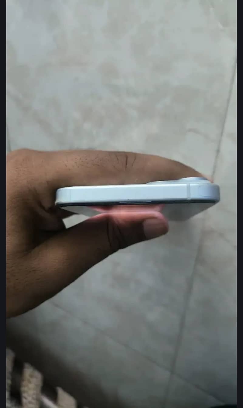 iPhone 15plus jv 4
