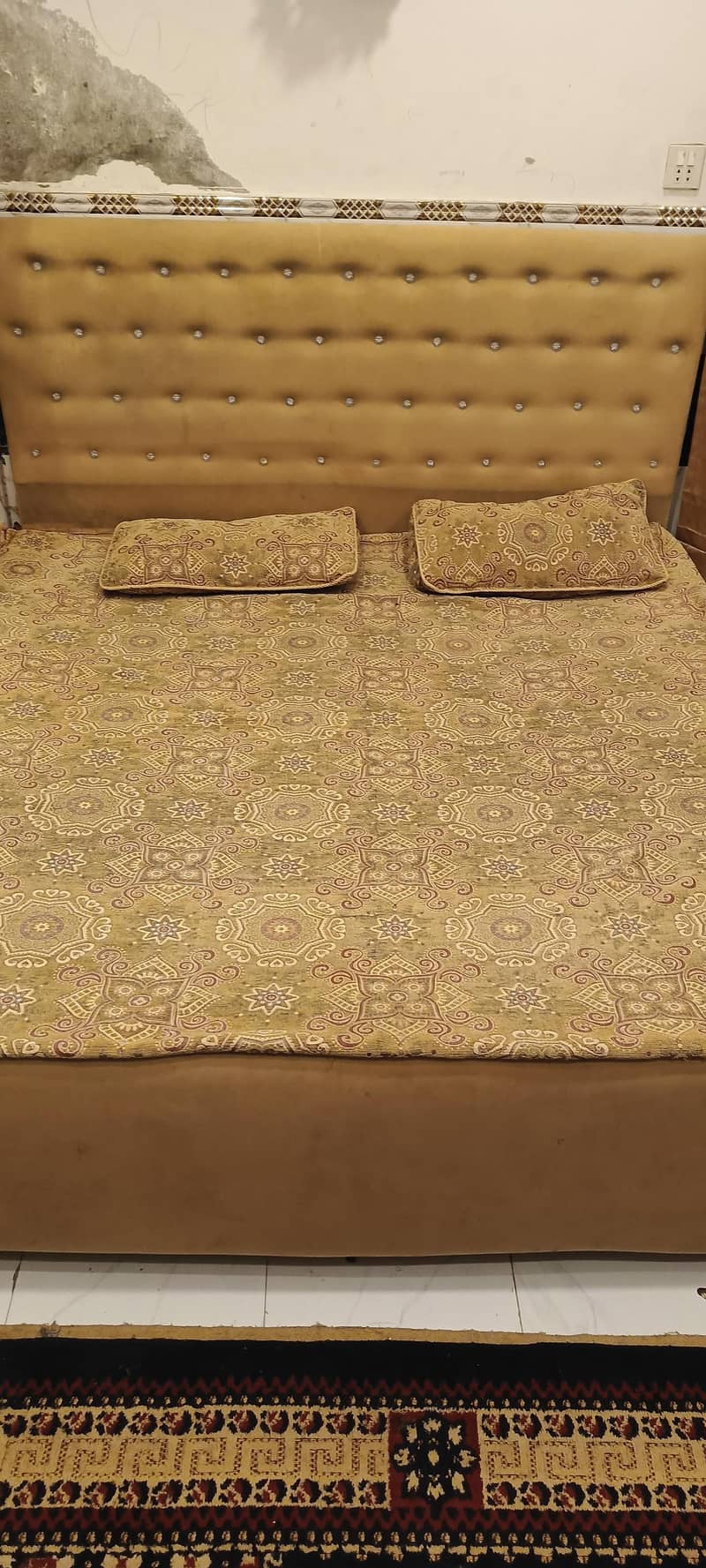 double bed 0