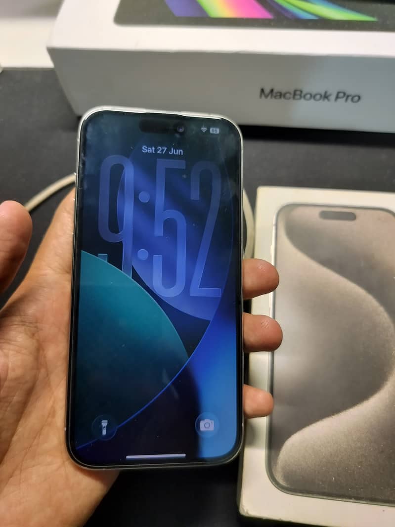 iPhone 15 pro 2