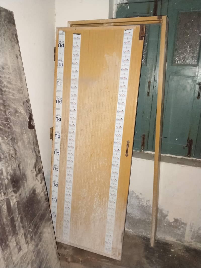 دروزے برائے فروخت 2