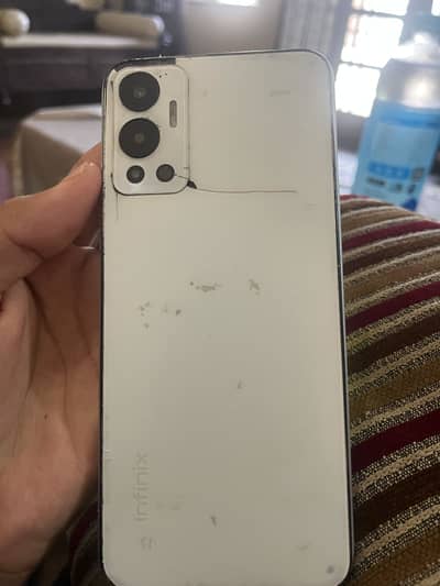 Infinix Hot 12