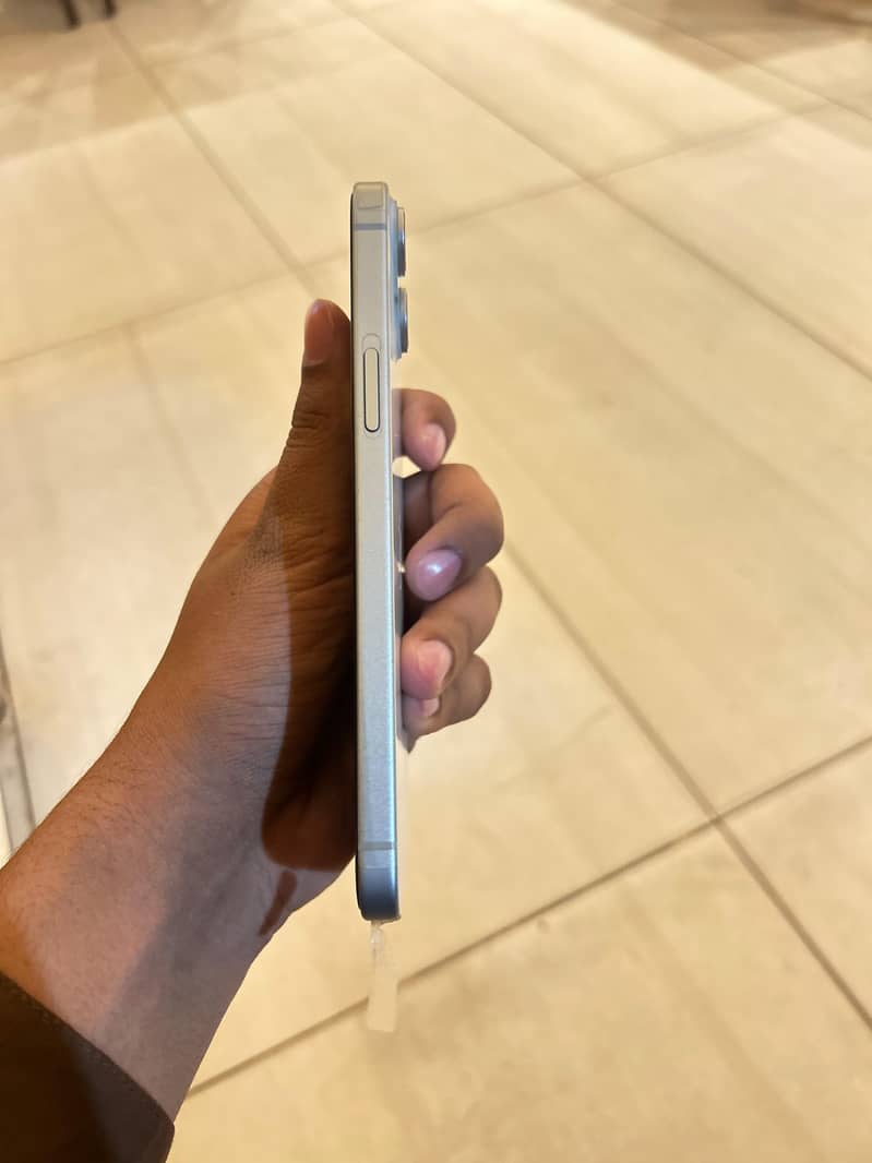 Apple iPhone 15 plus 1