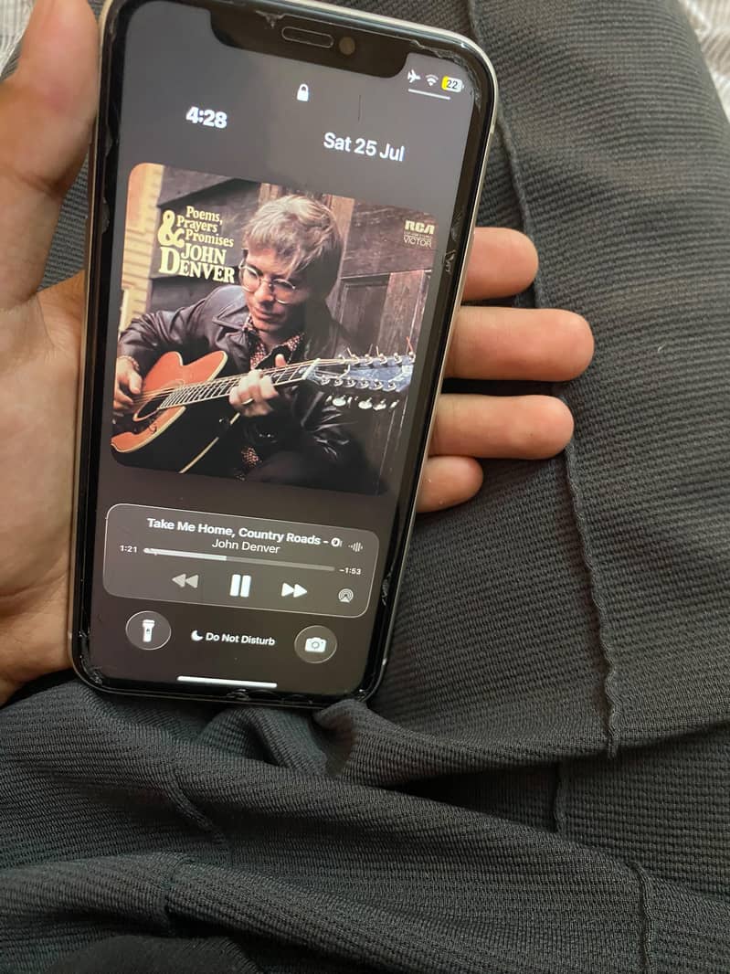 Apple iPhone 11 6