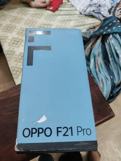 OPPO F21 Pro