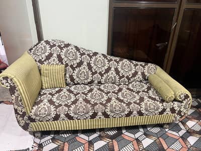 Couch for sale 3 seater