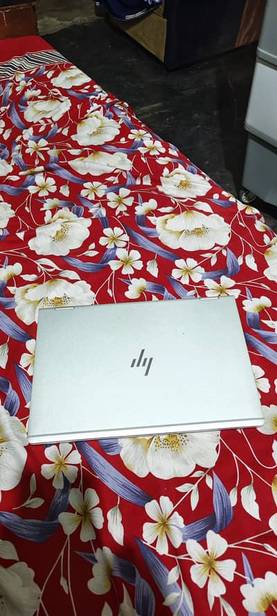 Hp elitebook 1030 g2