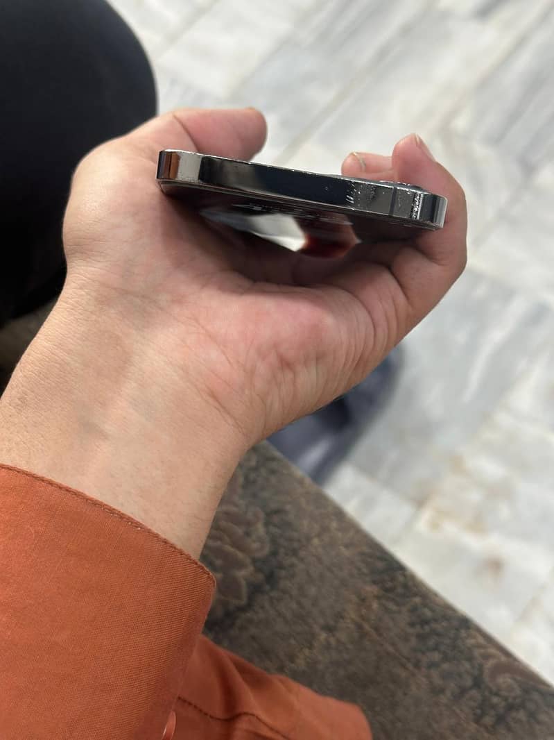 IPhone 12 pro 2