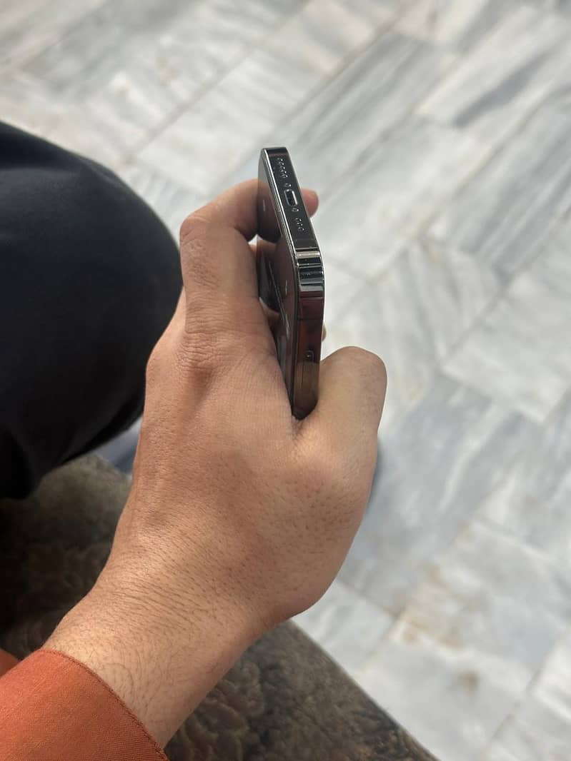 IPhone 12 pro 3