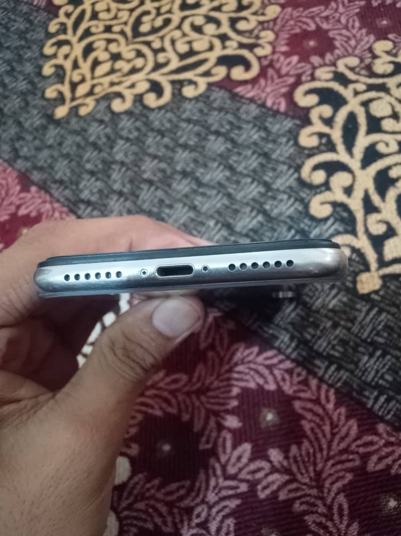 Apple iPhone X 1