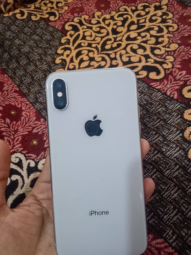 Apple iPhone X 3