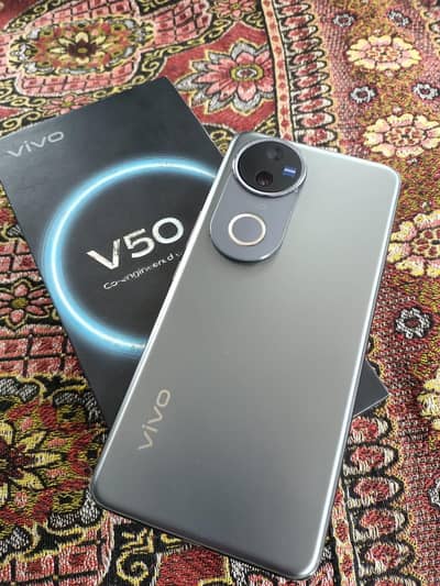 Vivo V50 phon for sale 12GB 512GB