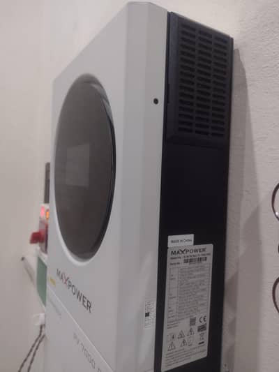 hybrid inverter max power 6 kilowat urgent for sale