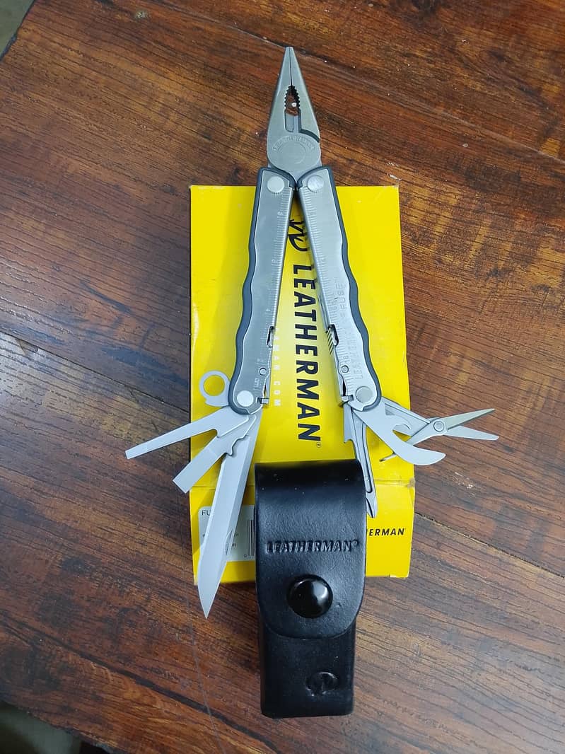 Leatherman 5