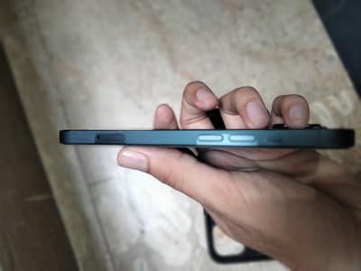 iPhone 13 JV