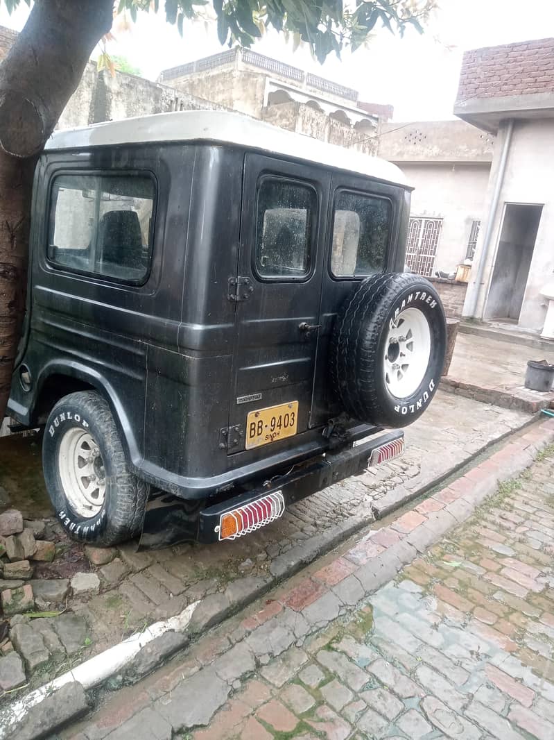 Jeep. 5