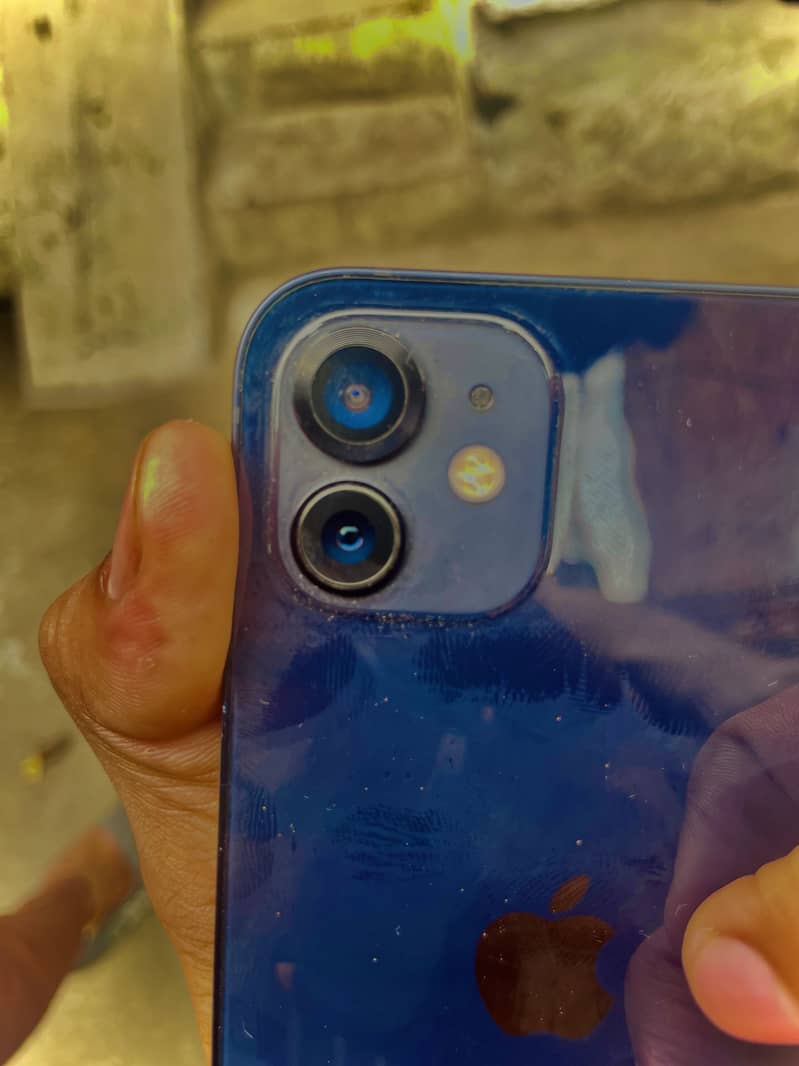 Apple iPhone 12 2