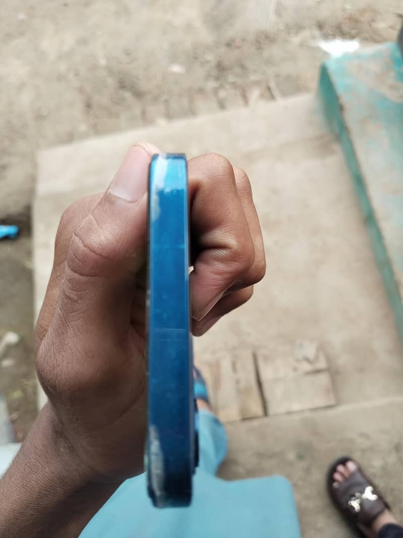 iphone 12 2