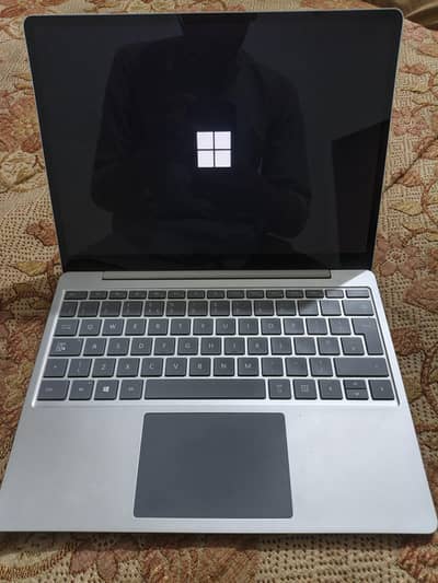 Microsoft Surface Laptop Go i5 10th generation 8gb dram and 128gb nvme