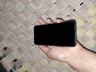 Infinix Hot 20i