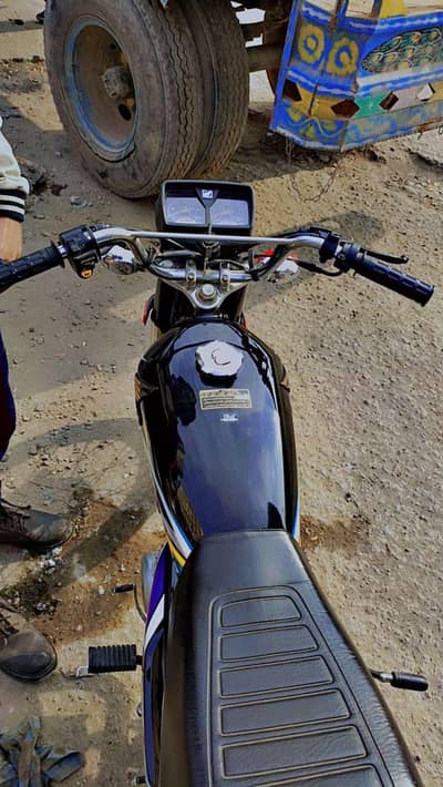 Honda 125 All punjab num hn