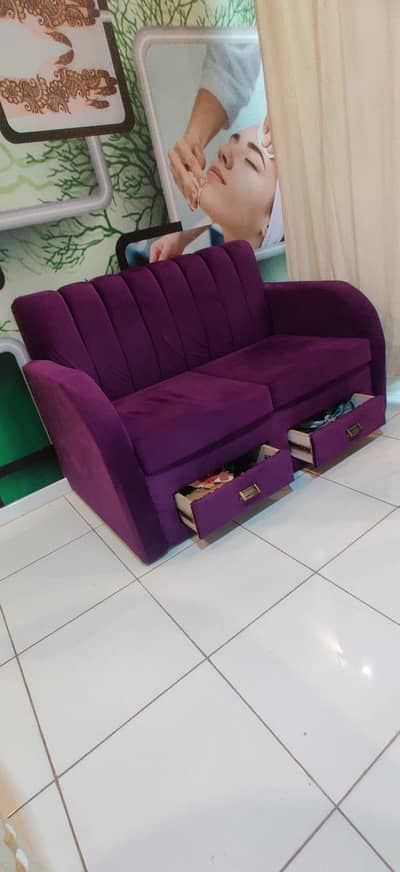 saloon chair   sofa