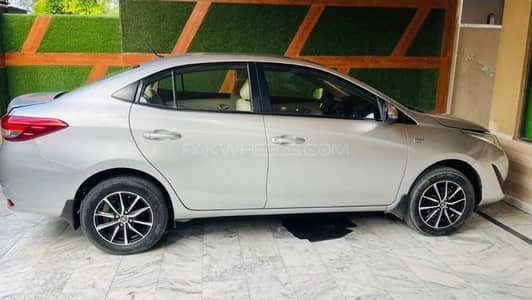 Toyota Yaris 2021