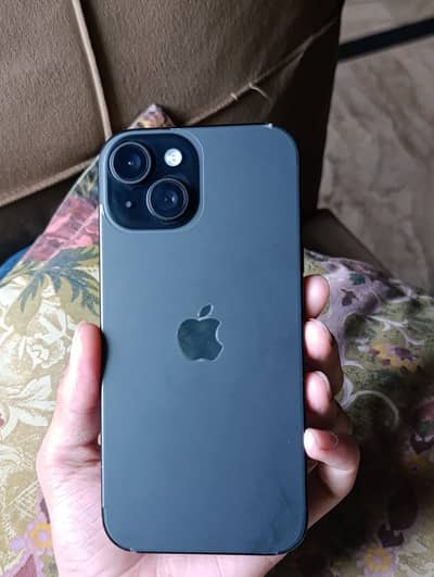 Apple iPhone 15