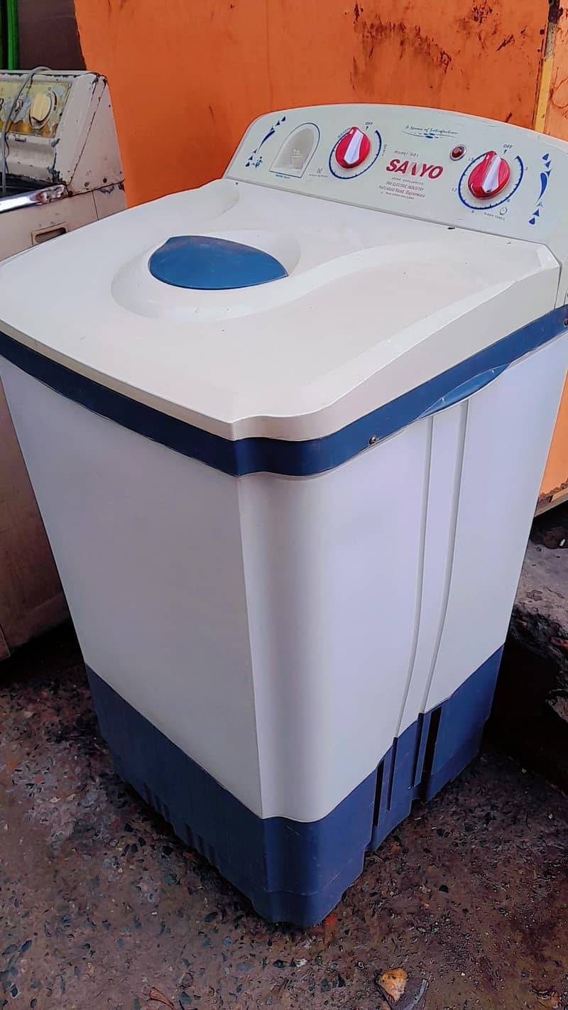Washing Machine 4