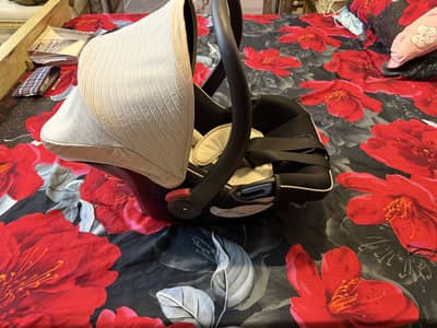 Evenflo CS28 Infant Car Seat 0 to 13 kg. Excellent Condition