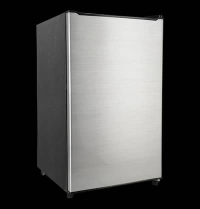 9101SDR Black & Silver Single Door Refrigerator