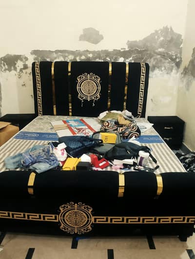 BED SET FOR SALE ALMARI MATRESS AND CHAIR AND BED 03261271600
