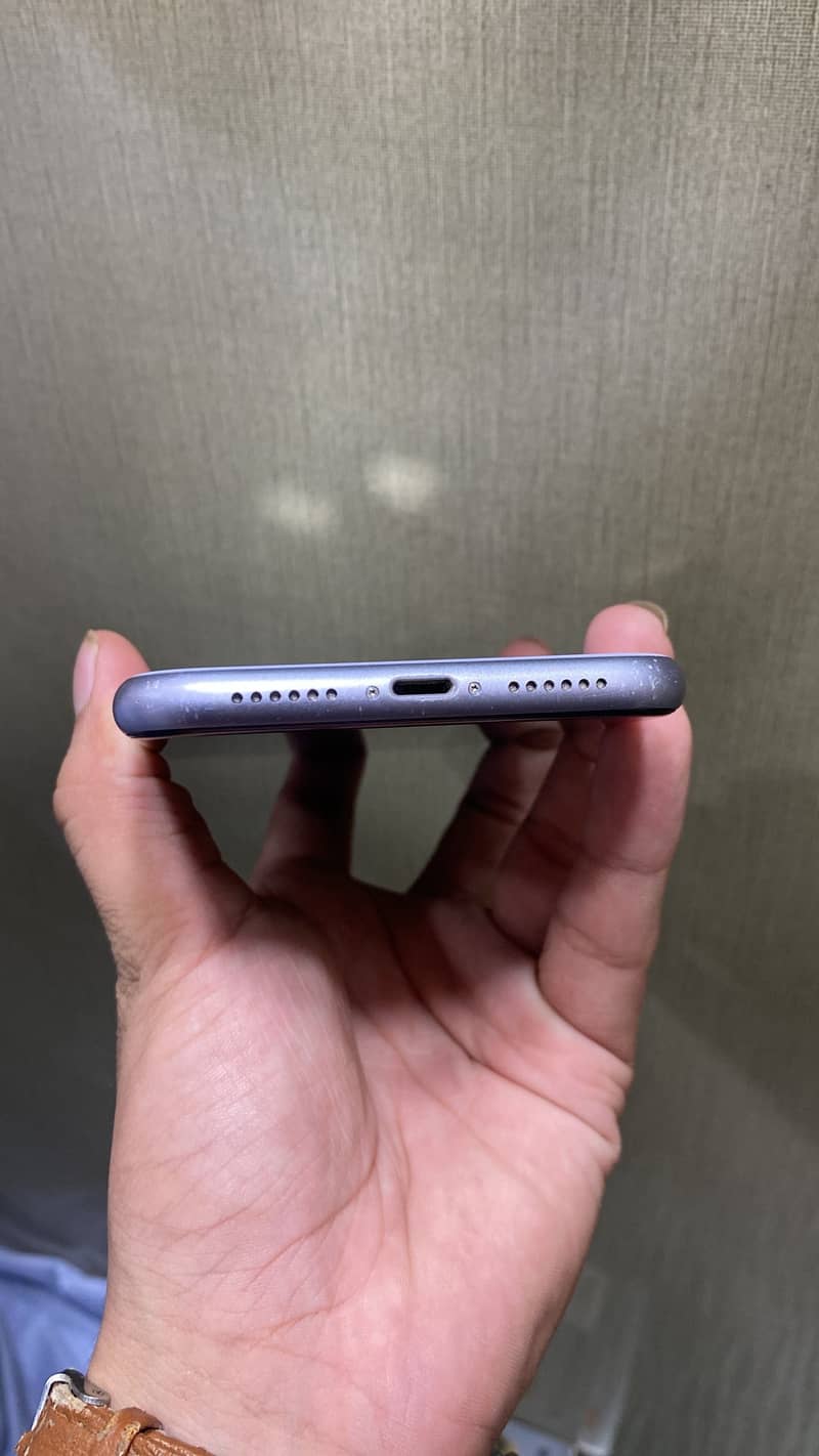 iphone11 4