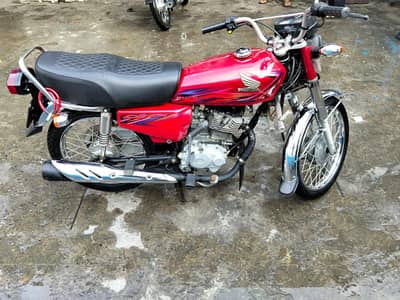 Honda CG 125 2017 model