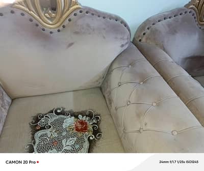 almost new 5 seater sofa set