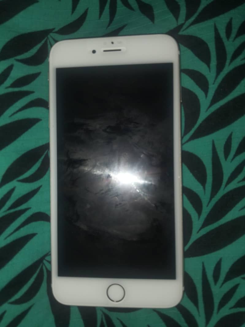 Apple iPhone 6 Plus 0