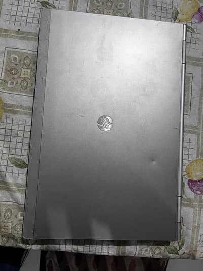 HP ki elite book hai more information in description 03257705566