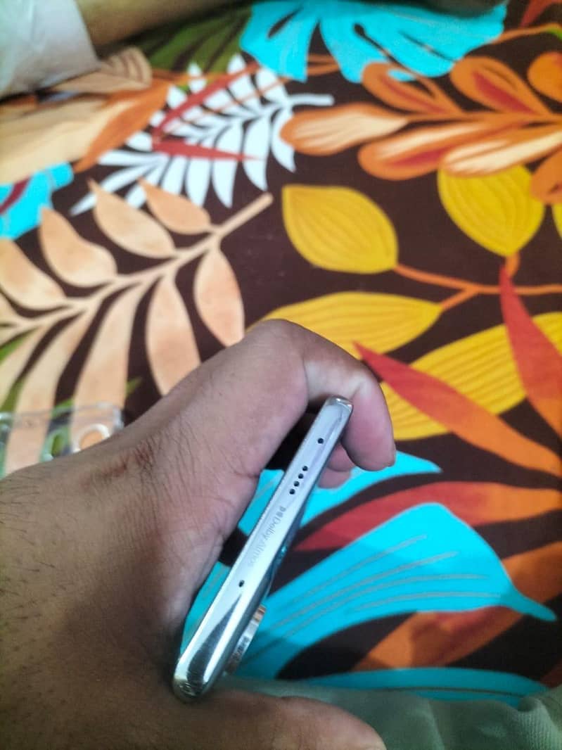 Tecno CAMON 40 Pro 3